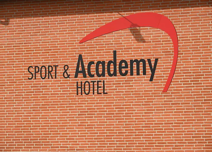 Hotel Sport & Academy 3*